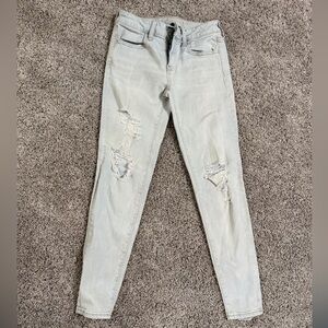 American Eagle distressed jeans